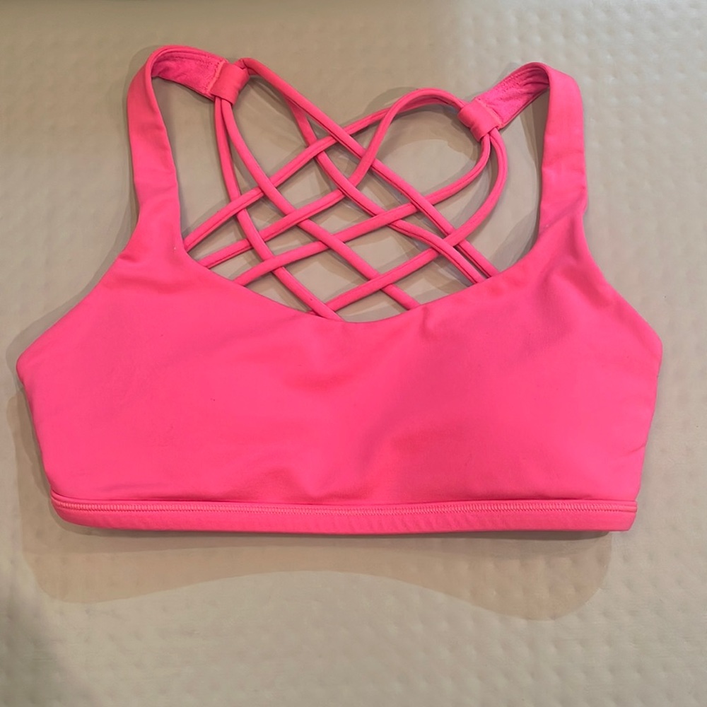 Lululemon Sonic Pink Free to Be Bra (2)